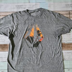 Volcom Gray Short Sleeve Tee with Sunset Palm Logo (US XL)